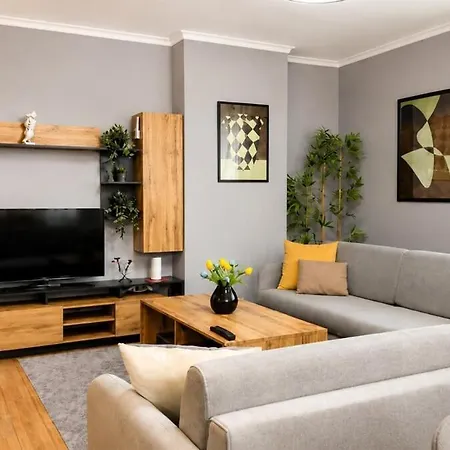 Modern 2br Near New Bazaar Walk To Center * Tirana